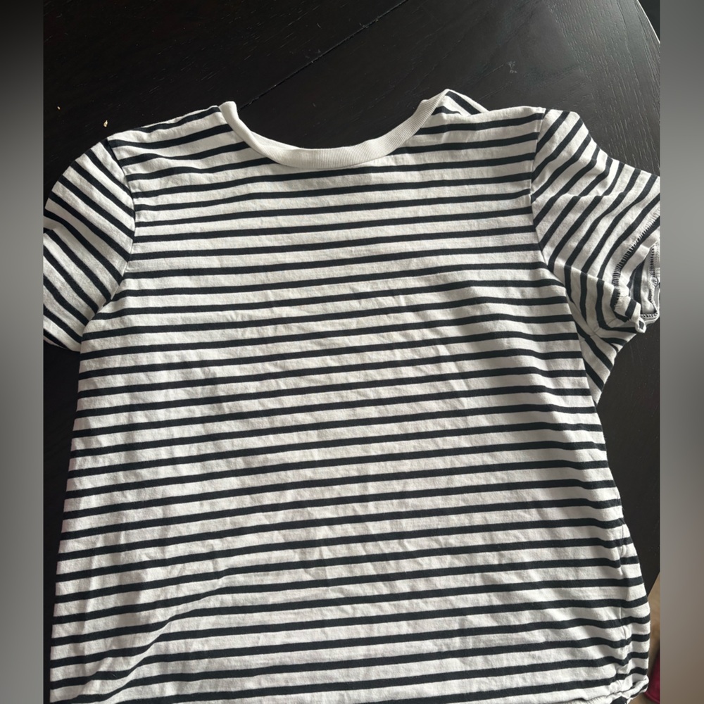 Frank’s and oak tee